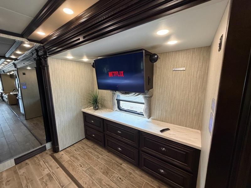 Newmar Dutch Star  2017