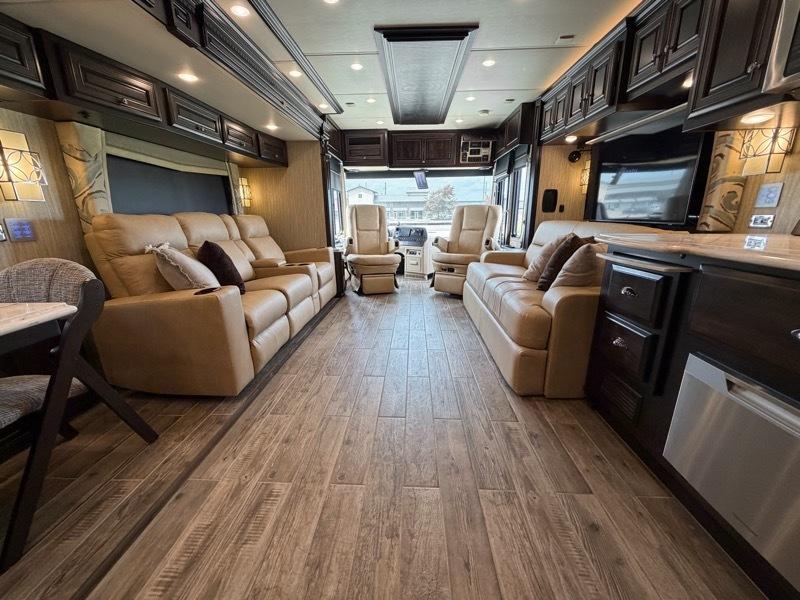 Newmar Dutch Star  2017