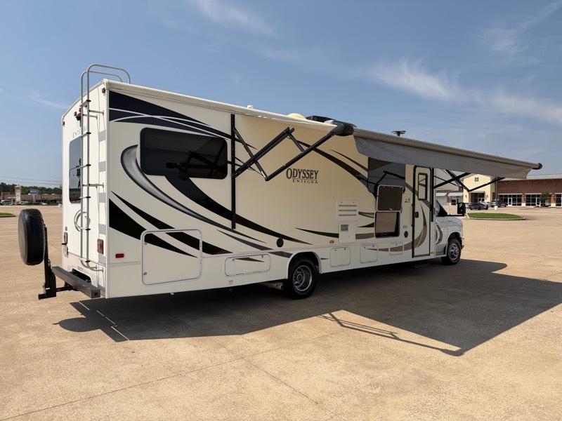 Entegra Coach Odyssey  2020