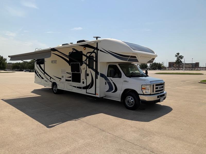 Entegra Coach Odyssey  2020