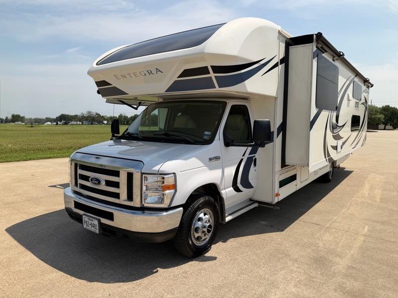 Entegra Coach Odyssey  2020