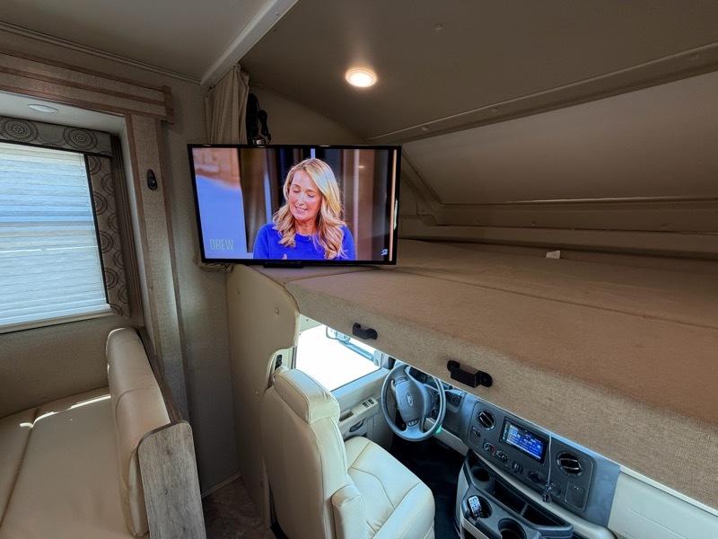 Entegra Coach Odyssey  2020