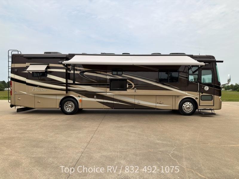 Tiffin Motorhomes Phaeton  2011