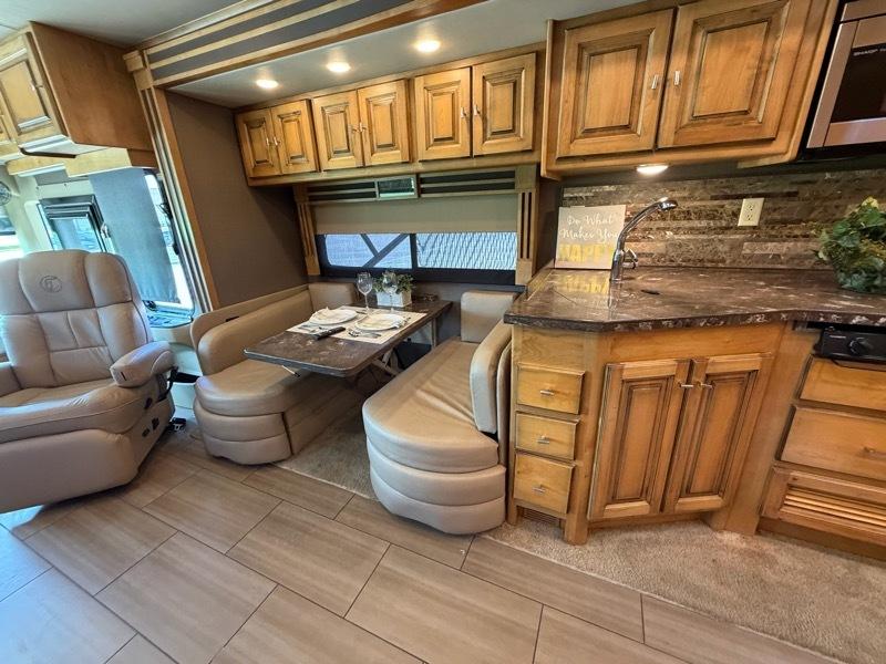 Tiffin Motorhomes Allegro  2018