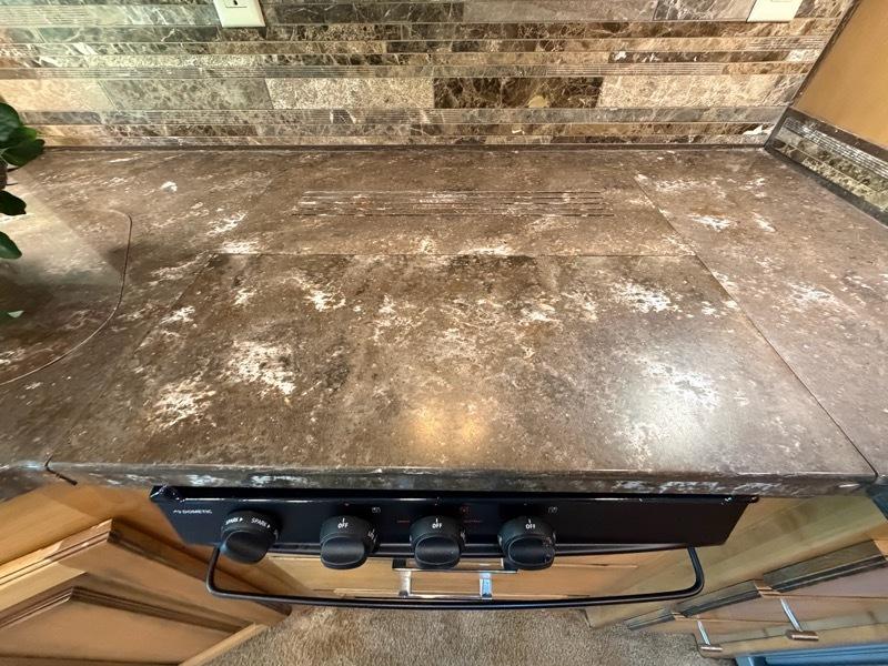Tiffin Motorhomes Allegro  2018