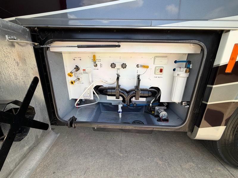 Tiffin Motorhomes Allegro  2018