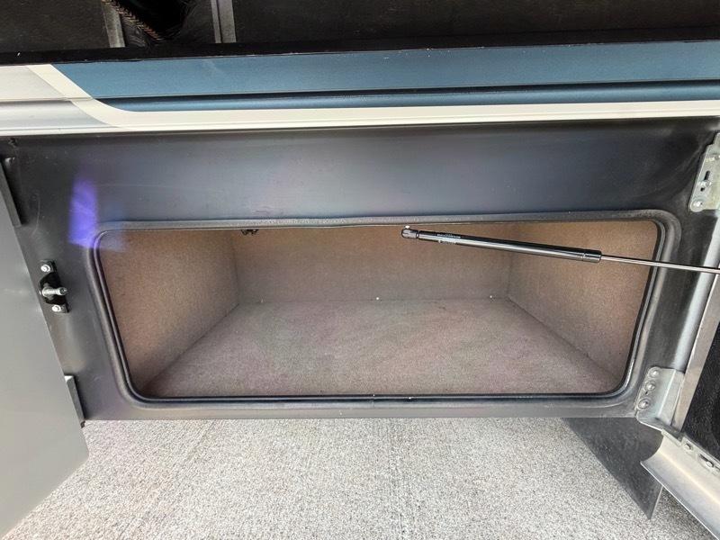 Entegra Coach Accolade  2025