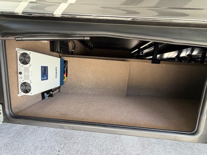 Entegra Coach Accolade  2025