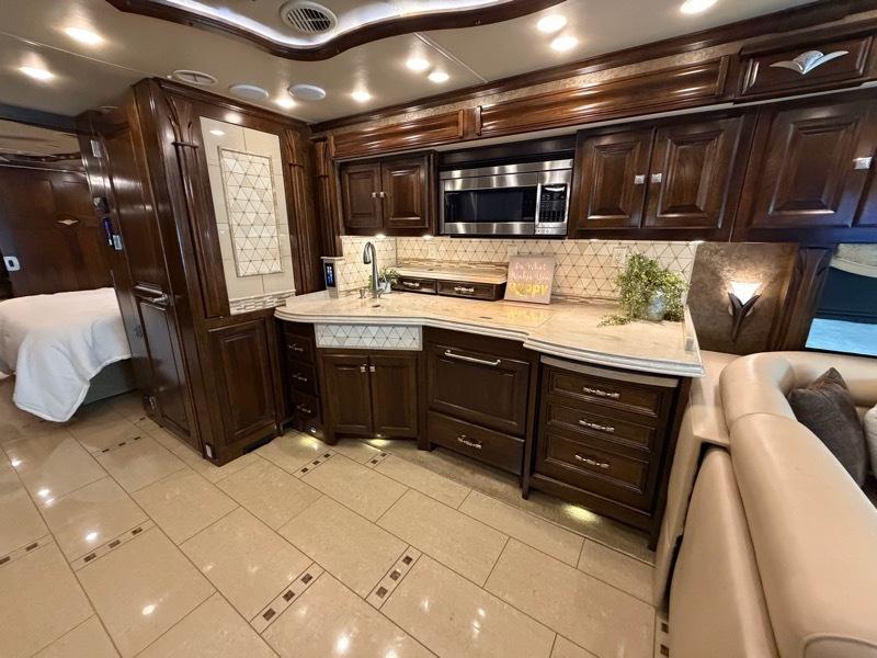 Tiffin Motorhomes Allegro Bus  2015
