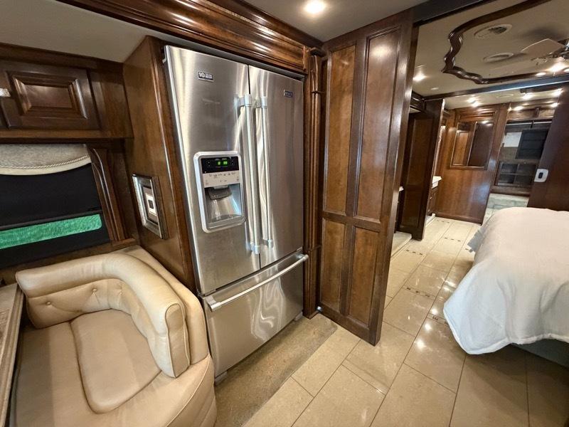 Tiffin Motorhomes Allegro Bus  2015