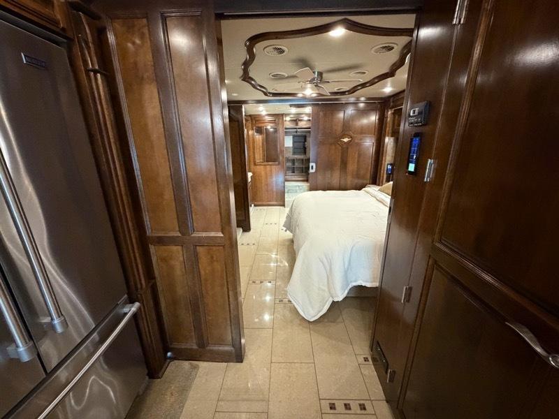 Tiffin Motorhomes Allegro Bus  2015