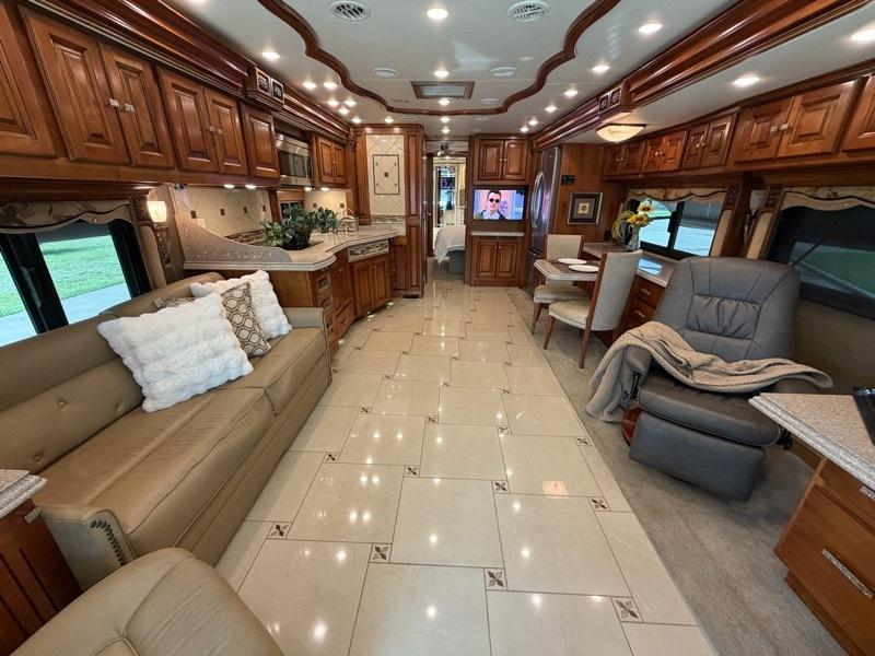 Tiffin Motorhomes Allegro Bus  2013