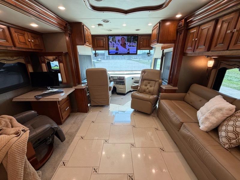 Tiffin Motorhomes Allegro Bus  2013