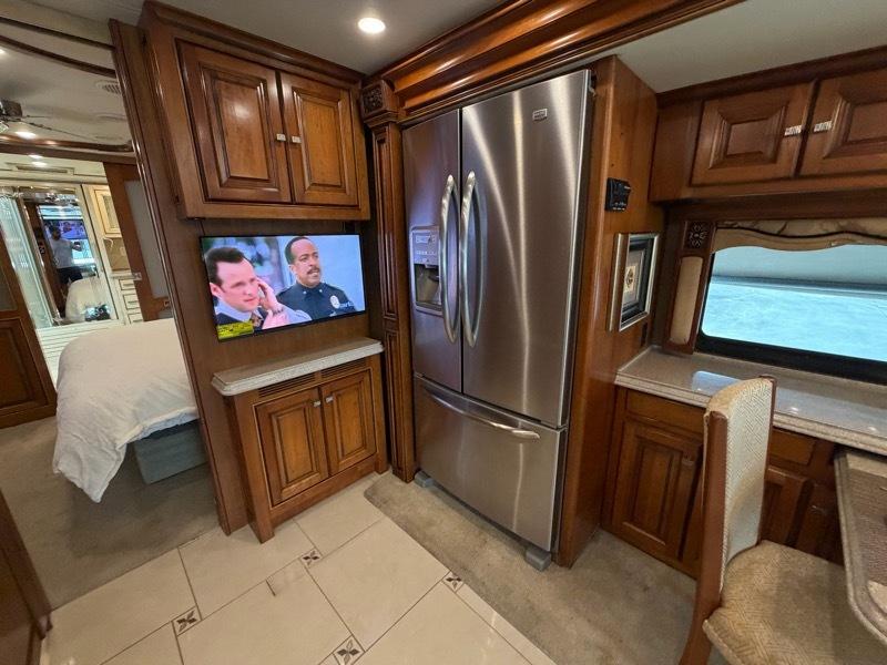 Tiffin Motorhomes Allegro Bus  2013