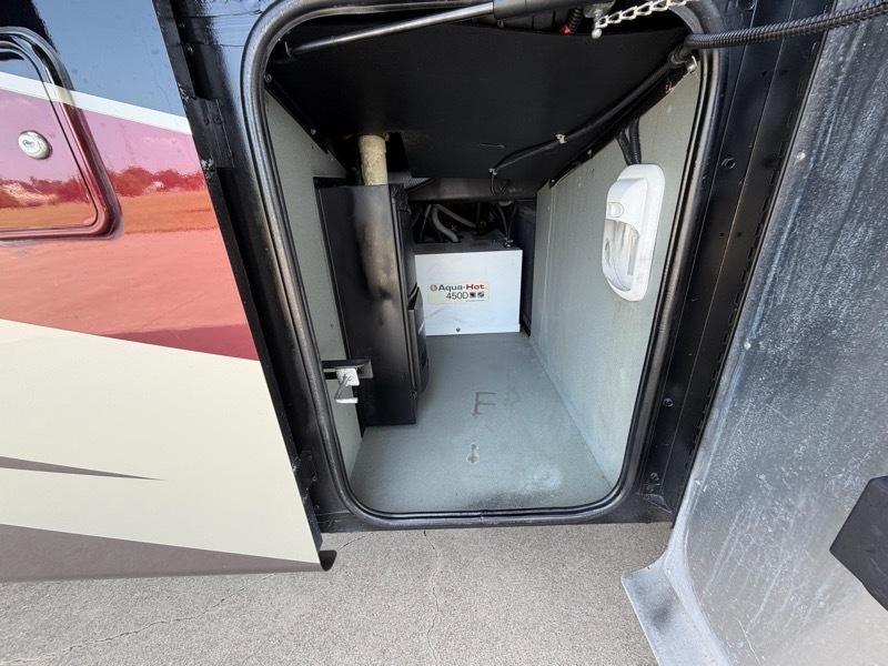 Tiffin Motorhomes Allegro Bus  2013