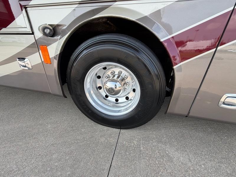 Tiffin Motorhomes Allegro Bus  2013