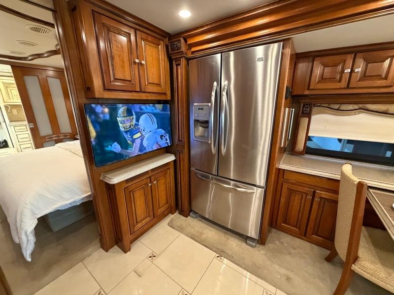 Tiffin Motorhomes Allegro Bus  2013