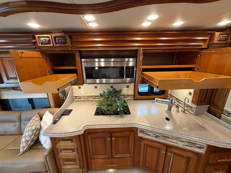 Tiffin Motorhomes Allegro Bus  2013