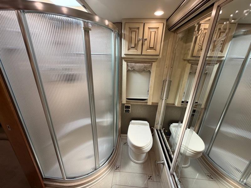 Tiffin Motorhomes Allegro Bus  2013
