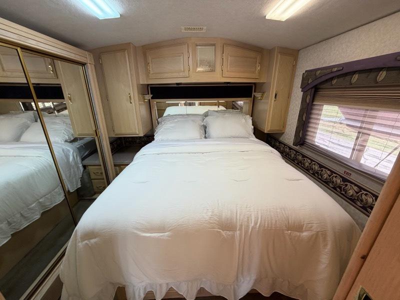 American Coach American Eagle  2000