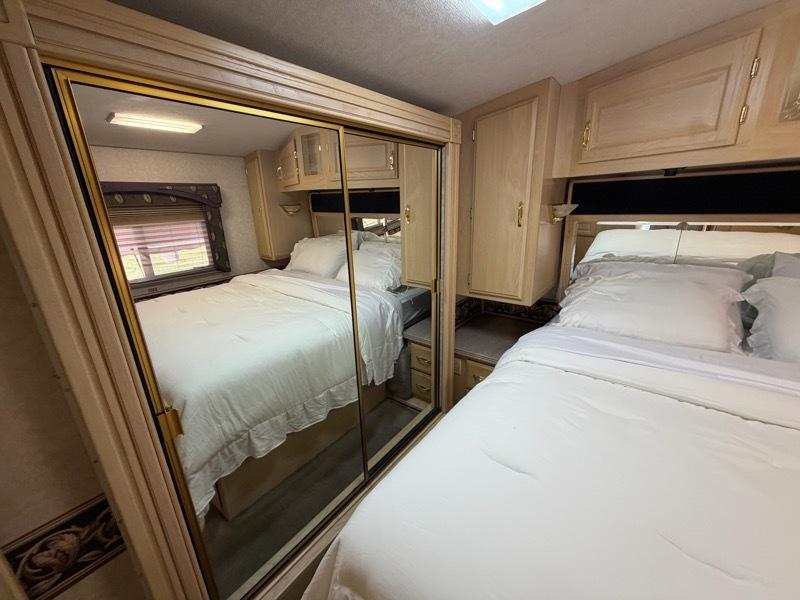 American Coach American Eagle  2000