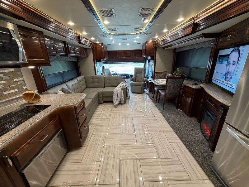 American Coach American Dream  2018