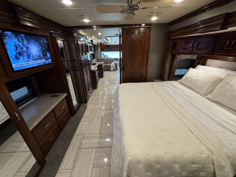 American Coach American Dream  2018
