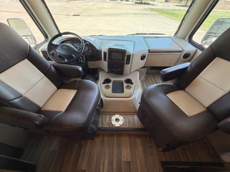 Thor Motor Coach A.C.E.  2017