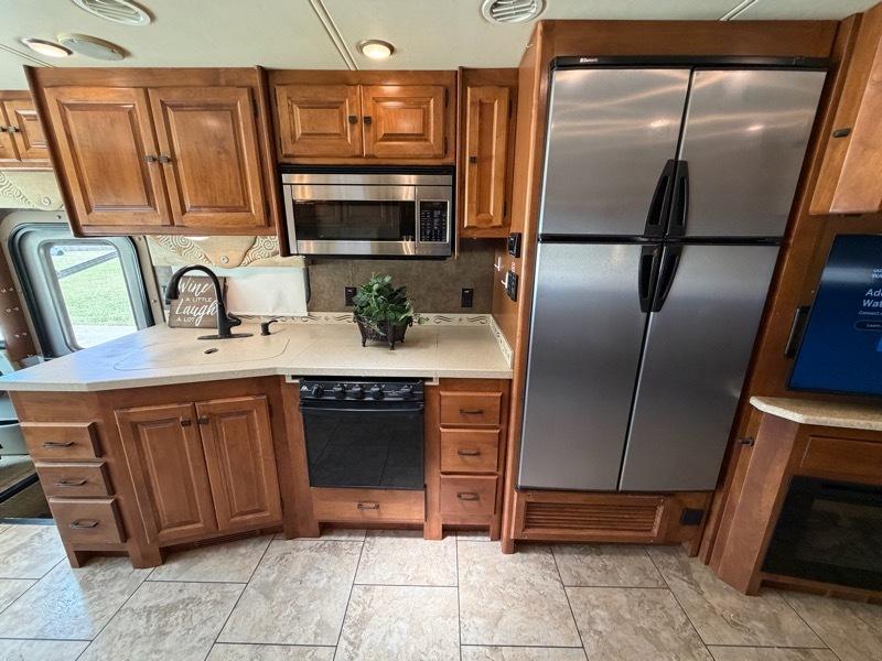 Tiffin Motorhomes Allegro  2014