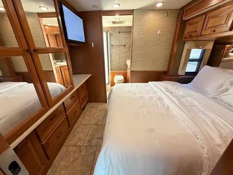 Tiffin Motorhomes Allegro  2014