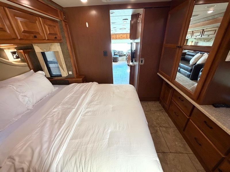 Tiffin Motorhomes Allegro  2014