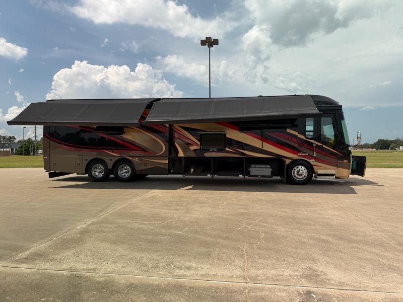 Entegra Coach Anthem  2017