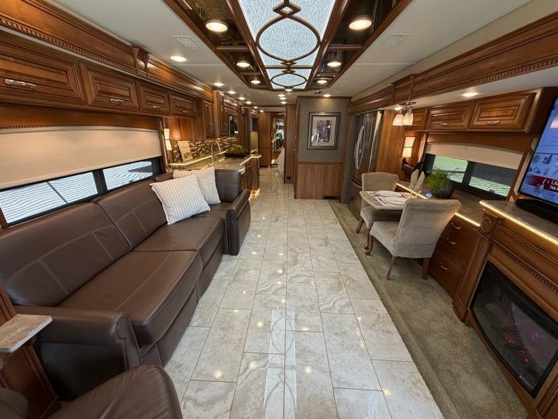 Entegra Coach Anthem  2017