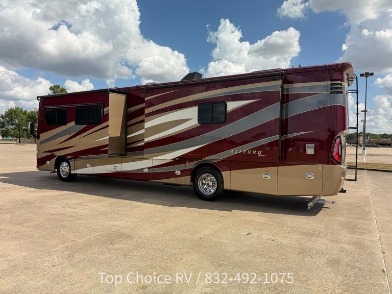 Tiffin Motorhomes Allegro  2018