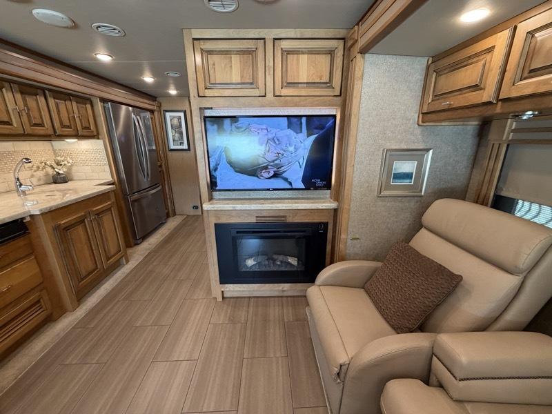 Tiffin Motorhomes Allegro  2018