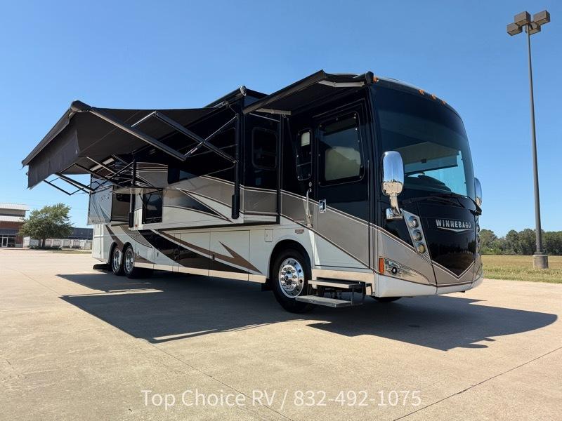 Winnebago Tour  2016