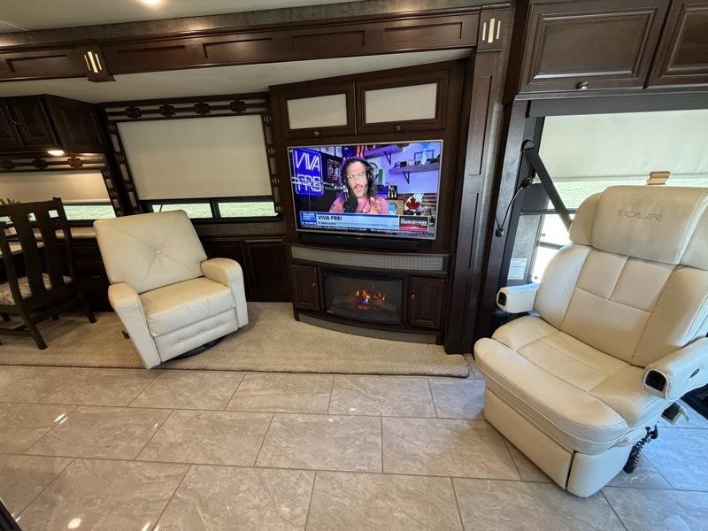 Winnebago Tour  2016