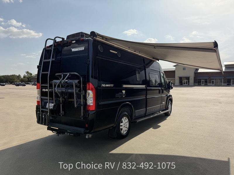 Winnebago Travato  2020