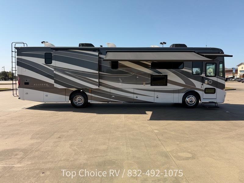 Tiffin Motorhomes Allegro  2022