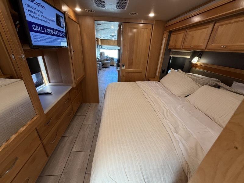 Tiffin Motorhomes Allegro  2022