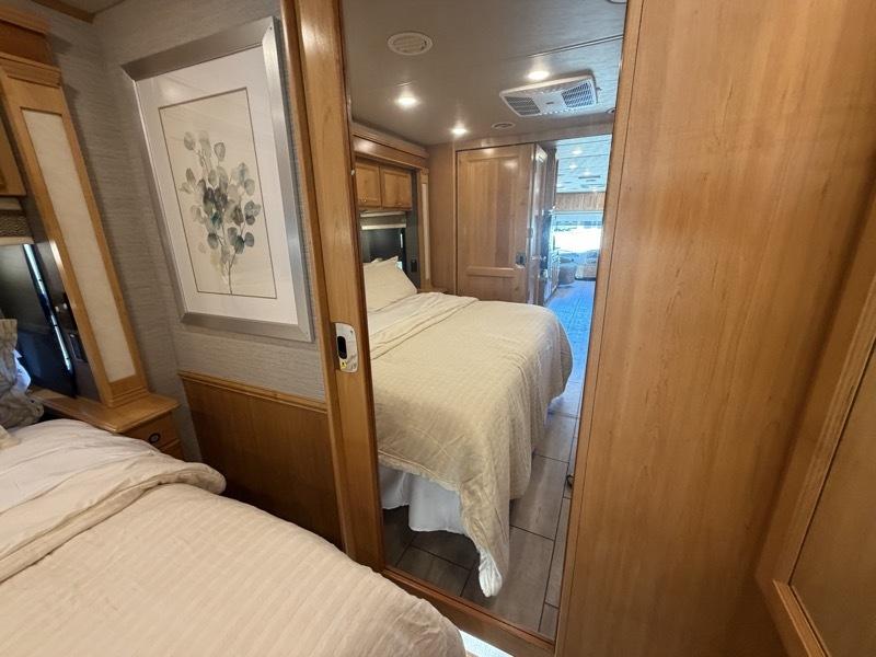 Tiffin Motorhomes Allegro  2022