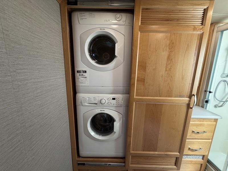 Tiffin Motorhomes Allegro  2022