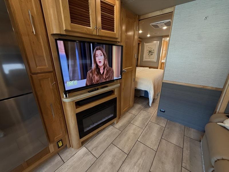 Tiffin Motorhomes Allegro  2022