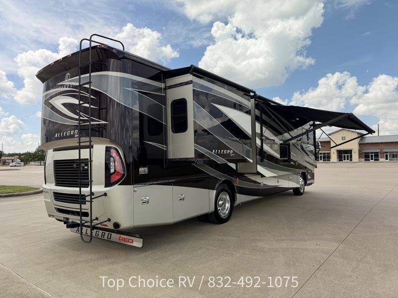 Tiffin Motorhomes Allegro  2018