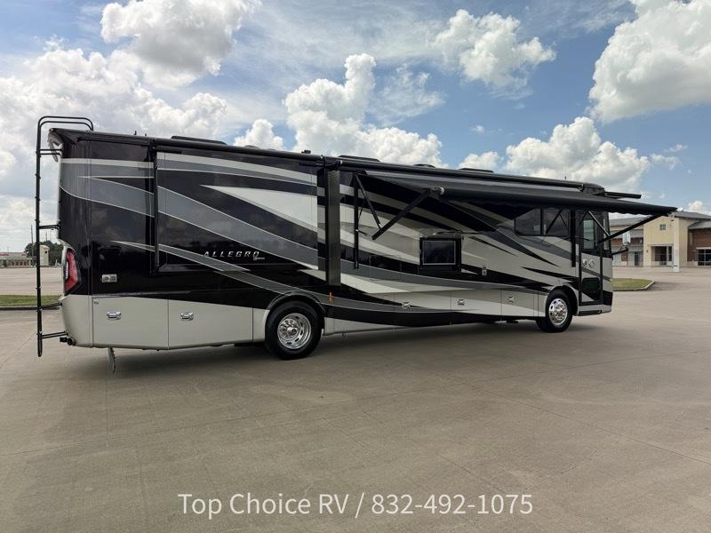 Tiffin Motorhomes Allegro  2018