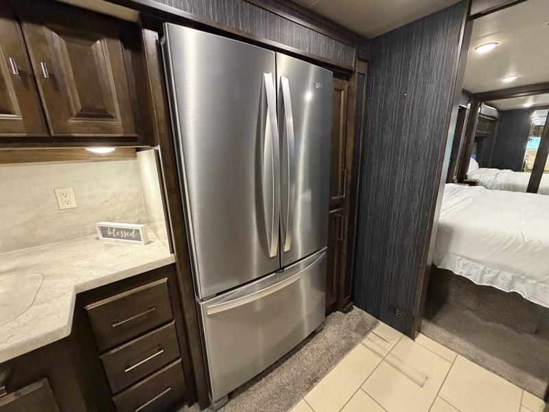 Tiffin Motorhomes Allegro  2018