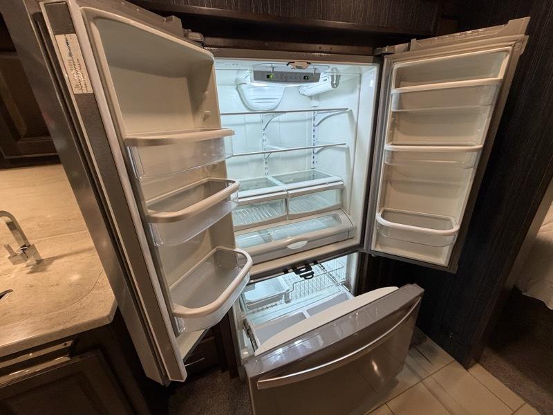 Tiffin Motorhomes Allegro  2018