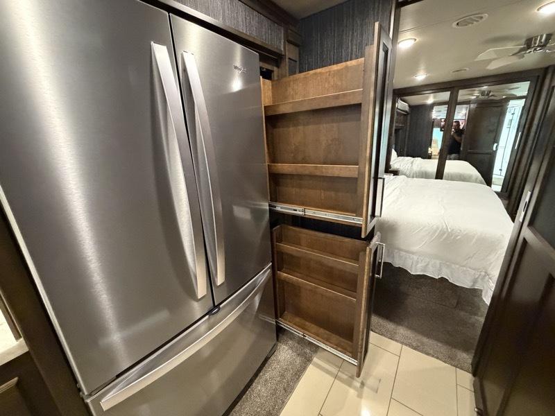 Tiffin Motorhomes Allegro  2018