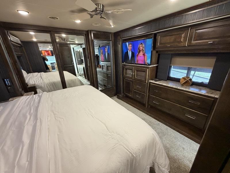 Tiffin Motorhomes Allegro  2018