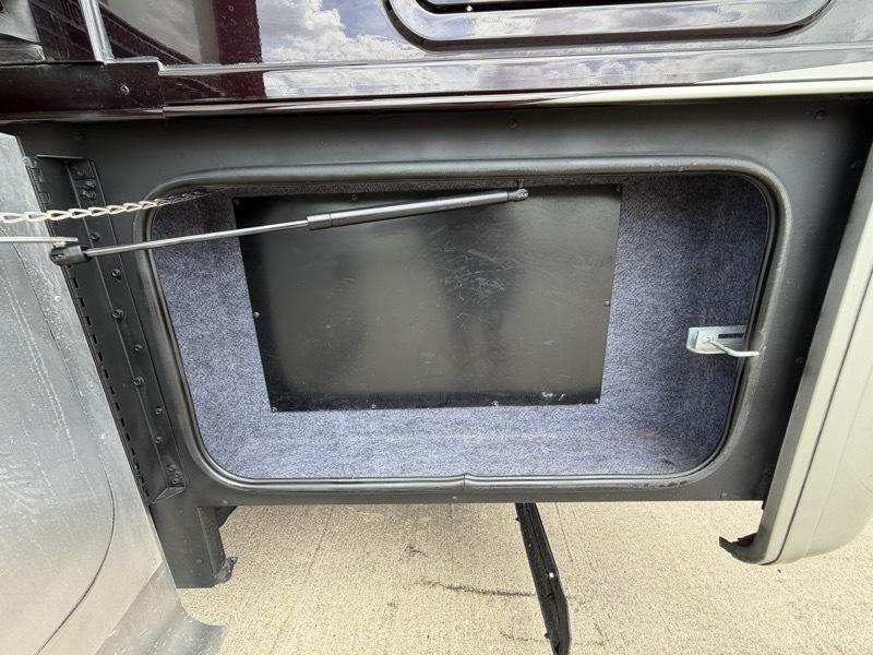 Tiffin Motorhomes Allegro  2018